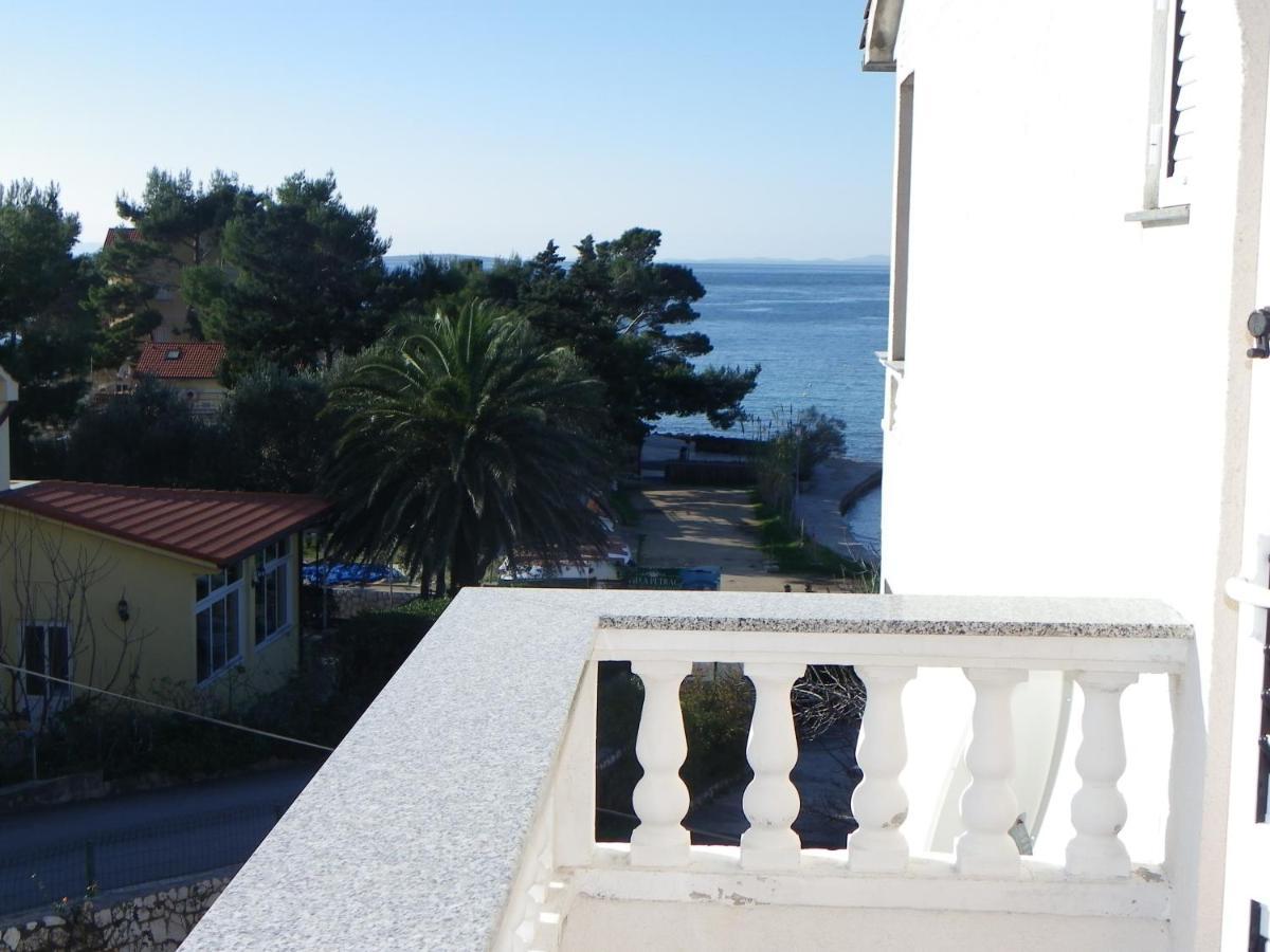 B&B Maestral Rab Раб Екстериор снимка