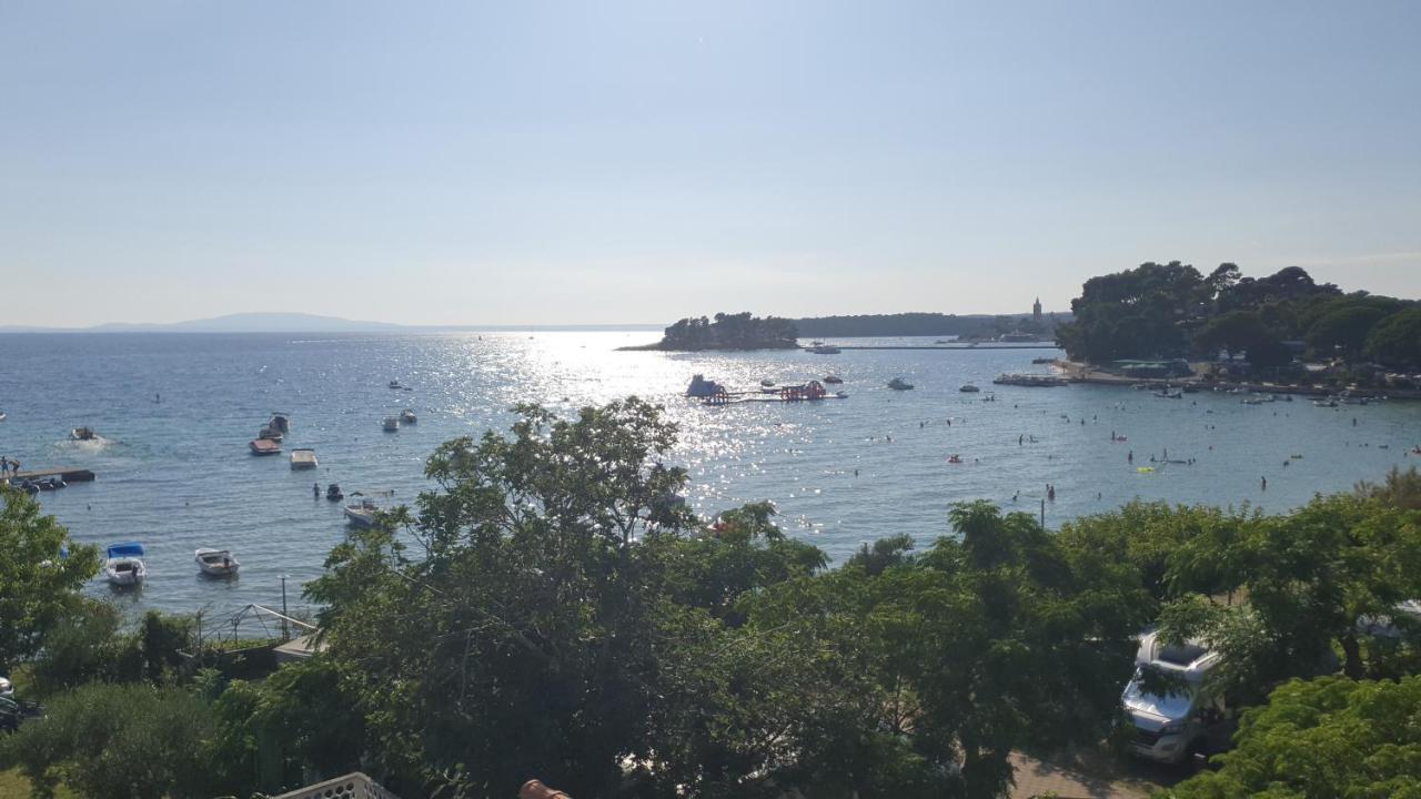 B&B Maestral Rab Раб Екстериор снимка